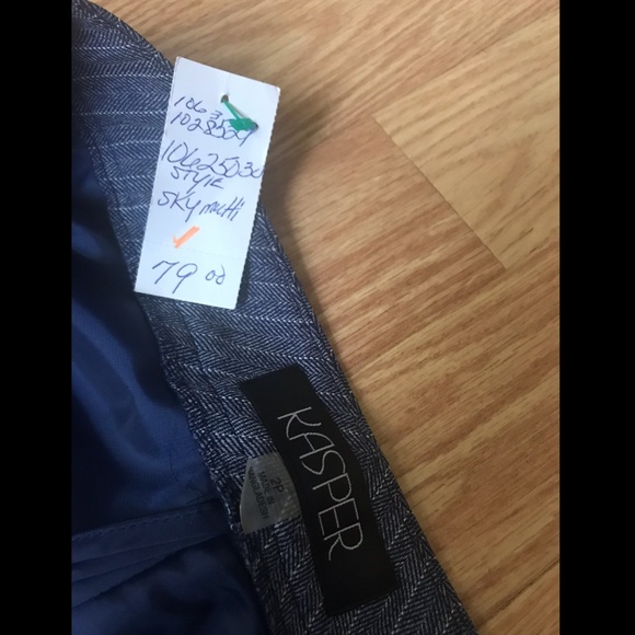 NWT Dress pants - Picture 3 of 4